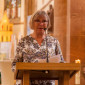 Liane Neumüller im Gottesdienst